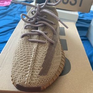 Yeezy Boost 350 V2 Zyon